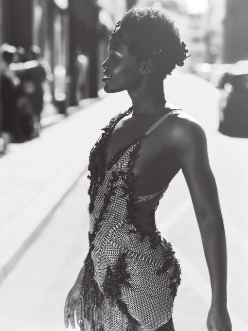 Lupita-Nyongo-for-Vogue-October-2015-510