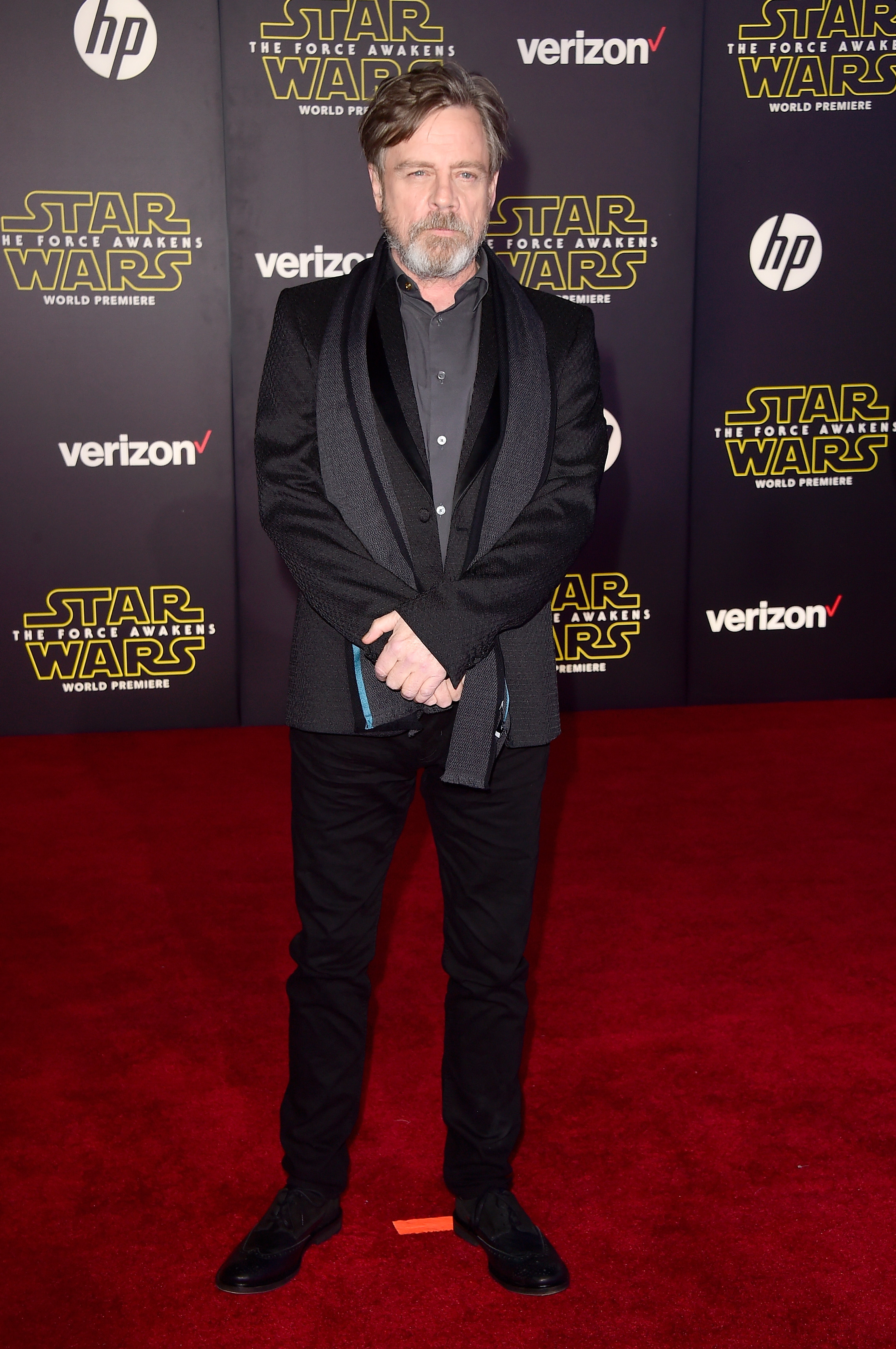 star-wars-the-force-awakens-premiere-mark-hamill-GettyImages-501374410.jpg