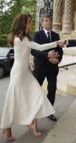 Kate Middleton in Barbara Casasola