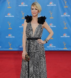 Emmy Awards Fug Carpet: Kristen Wiig