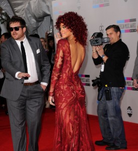 American Music Awards Fug-or-Fab Carpet: Rihanna