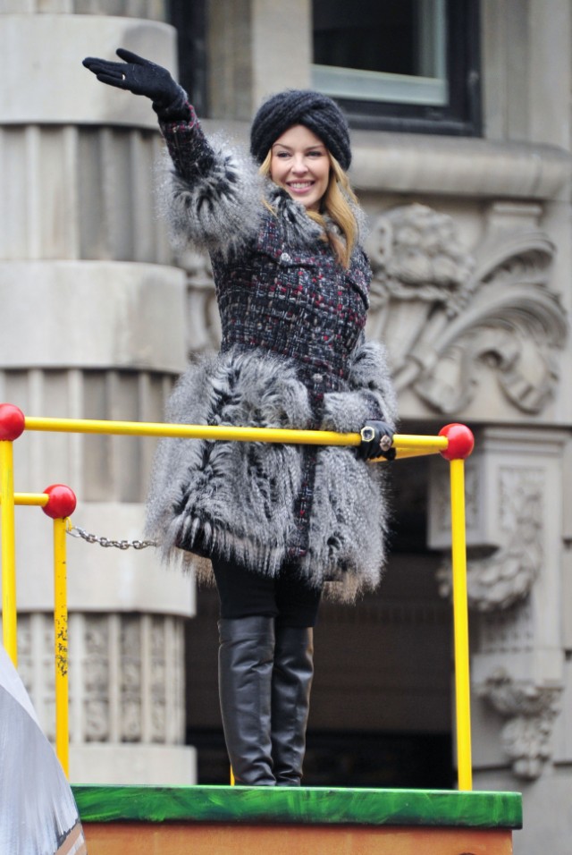 Kylie Minogue seen waving to the crowd during Thanksgiving Parade in New York City