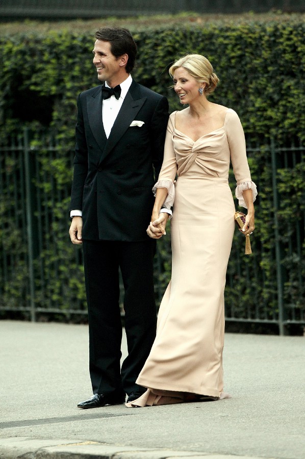 princess marie chantal of greece wedding dress Crown Princess Marie-Chantal of Greece's wedding dress designed by Valentino in 1995. : r/whatthefrockk