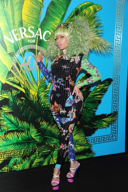 Nicki Minaj - Versace Hm Fashion - 11