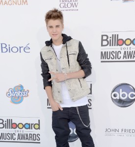 Billboard Music Awards Bieberly Biebered: Bieber