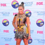 Teen Choice Awards Fugs and Funs and Fines: Demi Lovato and Kevin McHale