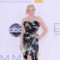 Emmy Awards Fug Carpet: Elisabeth Moss