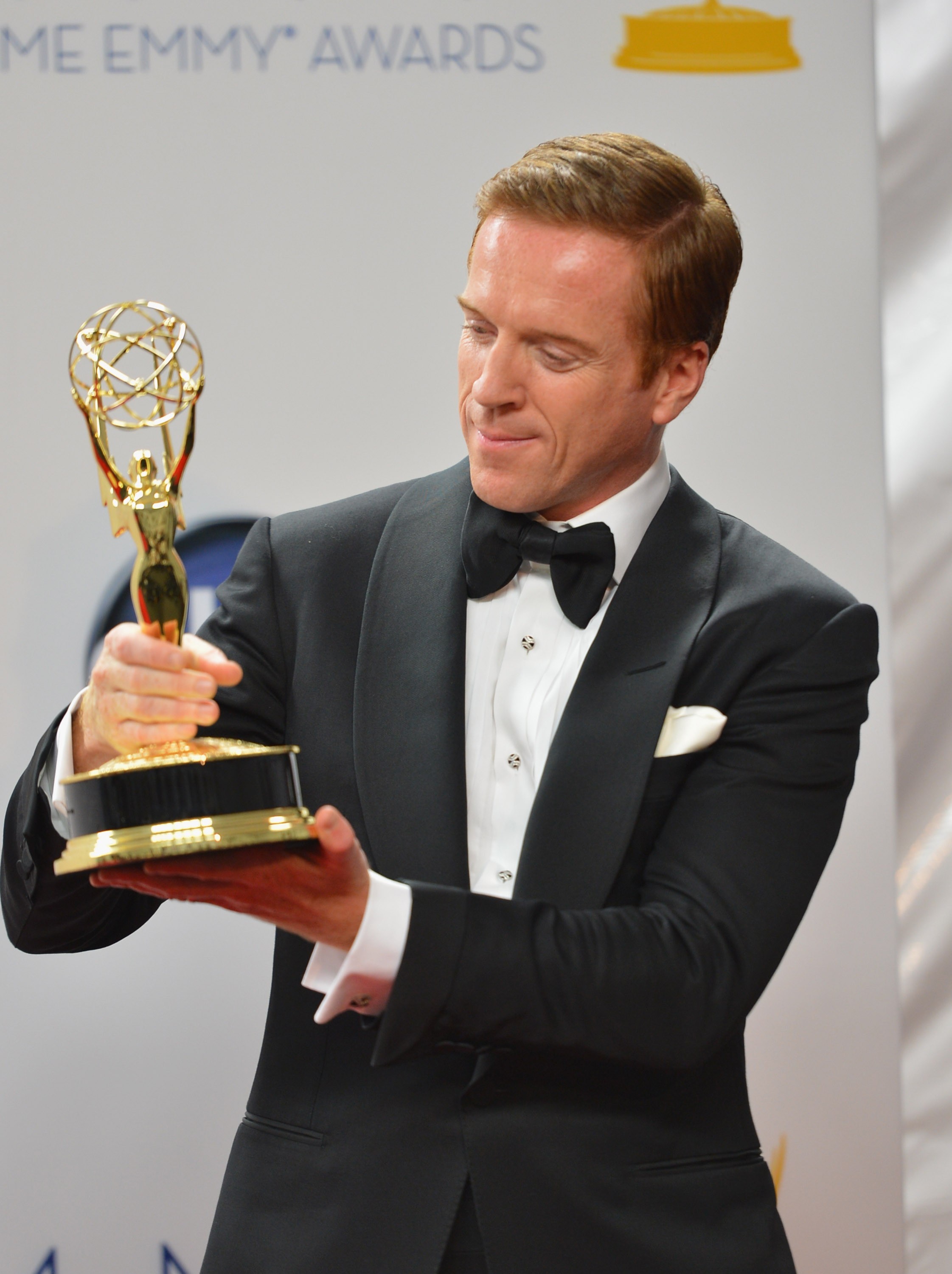 Damien Lewis