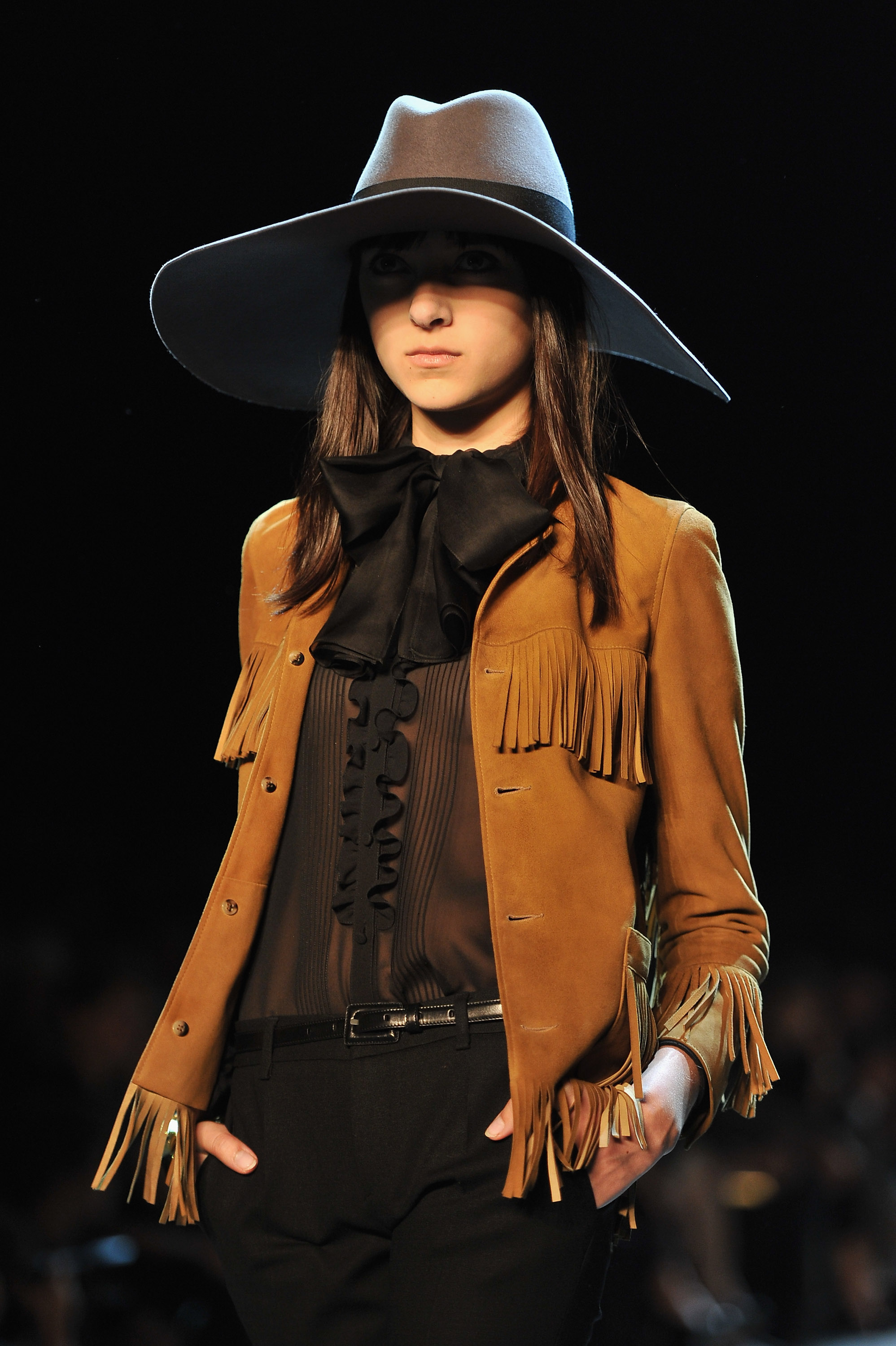 paris fugshion week: ysl spring/summer 2013