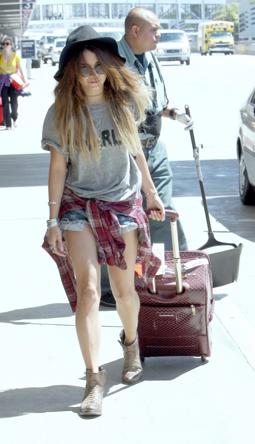Fugs and Fabs: Vanessa Hudgens Around Town