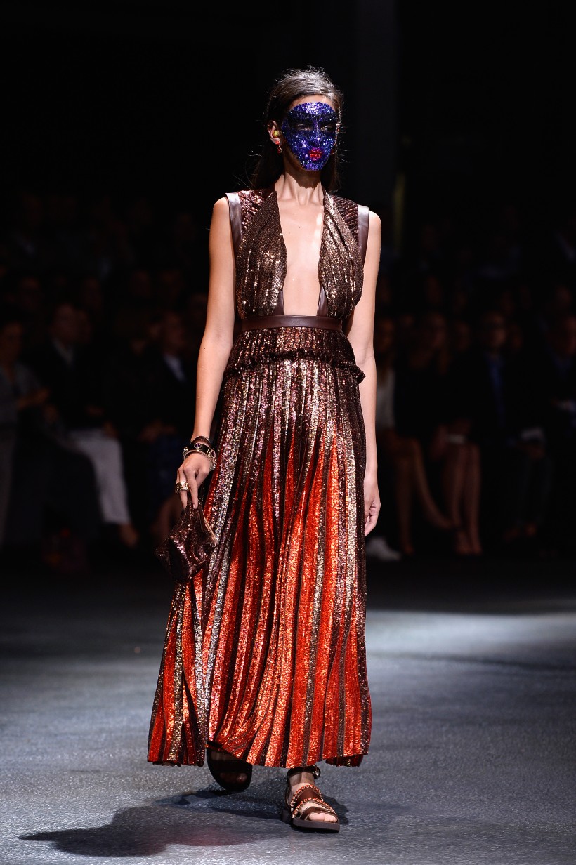 Givenchy: Runway - Paris Fashion Week ...