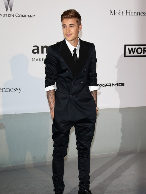 amfAR in Cannes Better Played Carpet: Justin Bieber