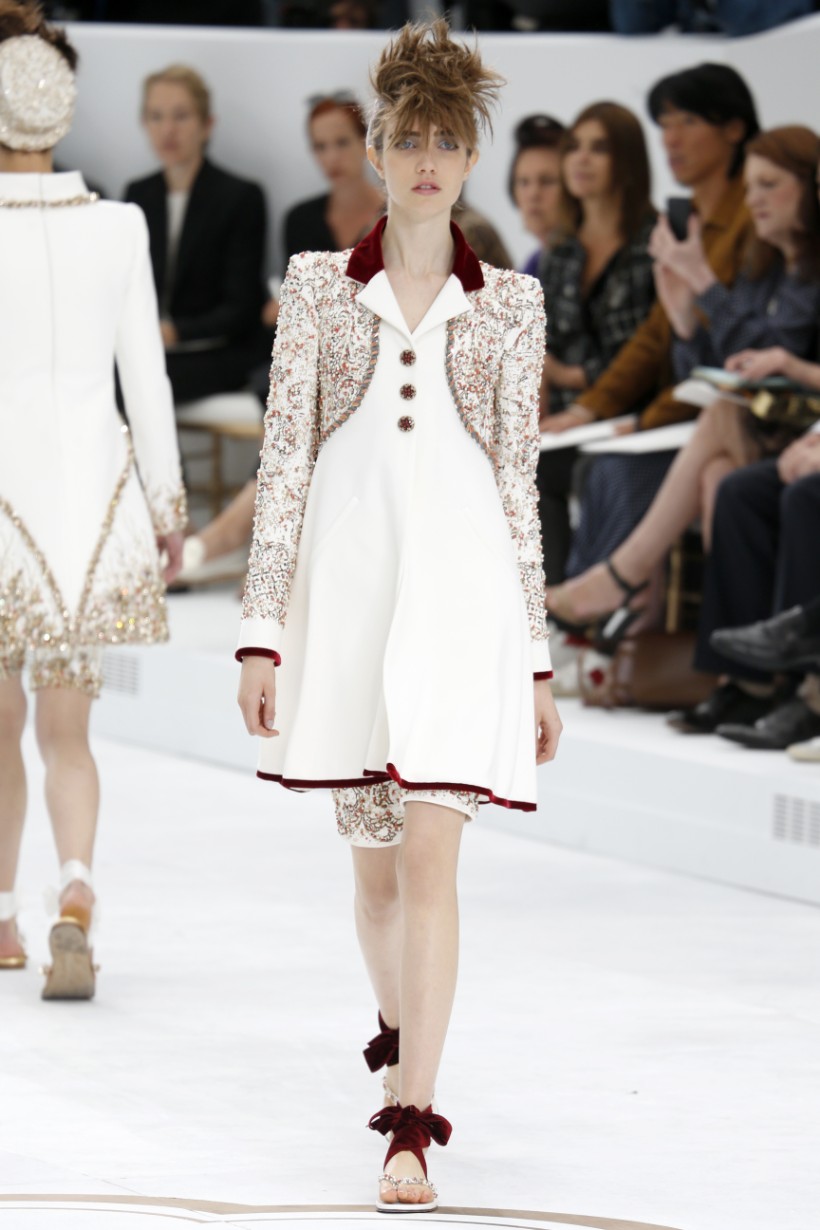 Runway Report: Chanel Fall 2014 Couture – If I Was A Stylist
