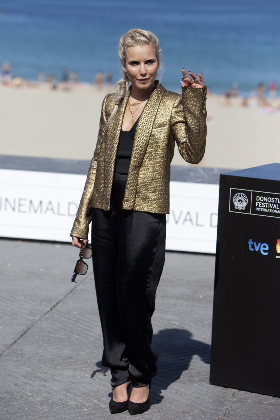 Noomi Rapace attends 'The Drop' photocall during 62nd San Sebastian International Film Festival at the Kursaal Palace in San Sebastian, Spain