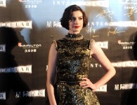 Recent Fugs and Fines: Anne Hathaway in Chanel and Lanvin