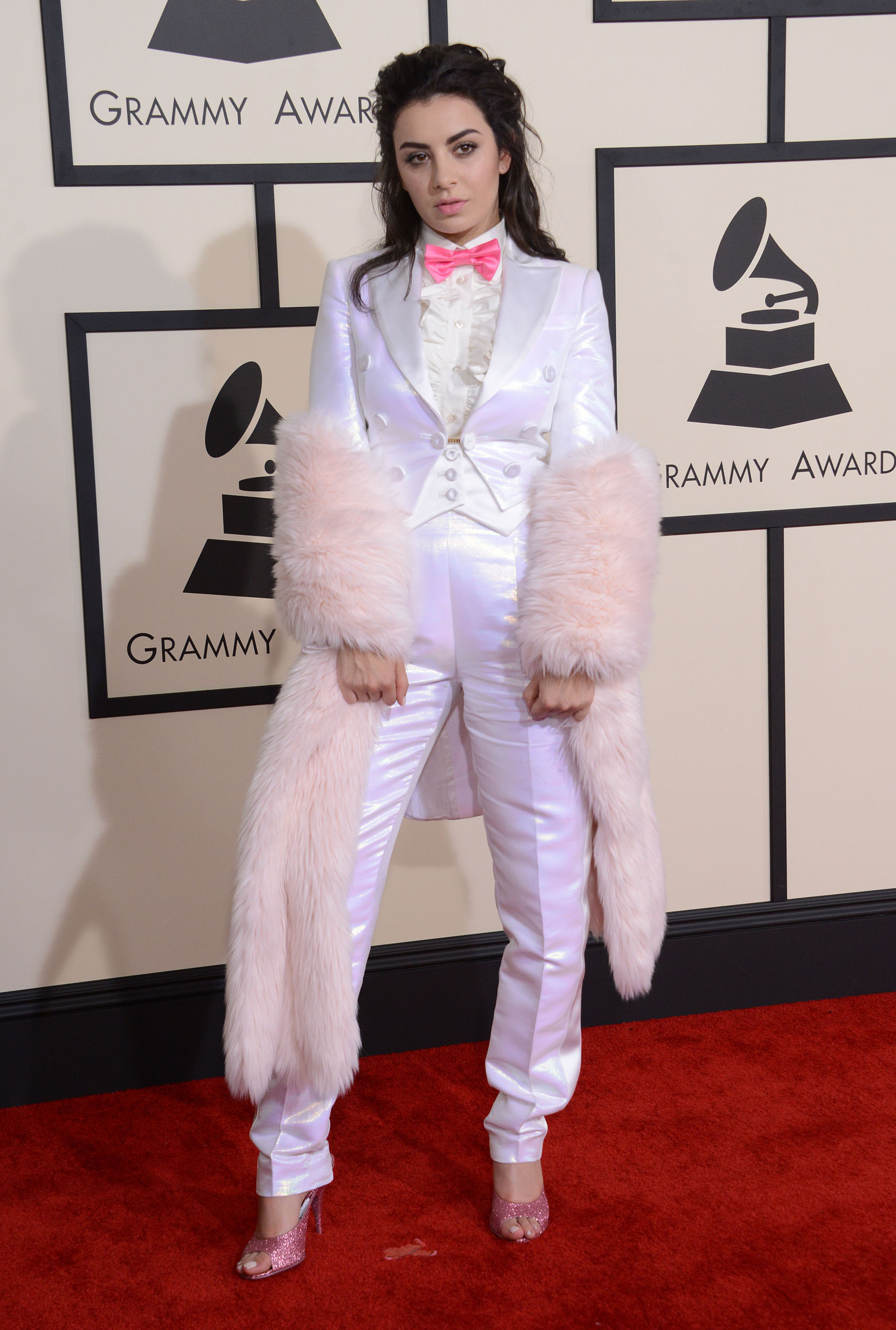 Grammy Awards Hilarious Carpet: Charli XCX in Moschino