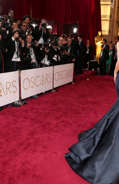 Oscars Well Played to WTF: Rita Ora in Marchesa, Vera Wang, and Donna Karan