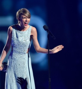 ACM Awards Fug or Fine: Taylor Swift