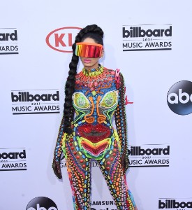 Billboard Music Awards Who The Fug Are You: Dencia