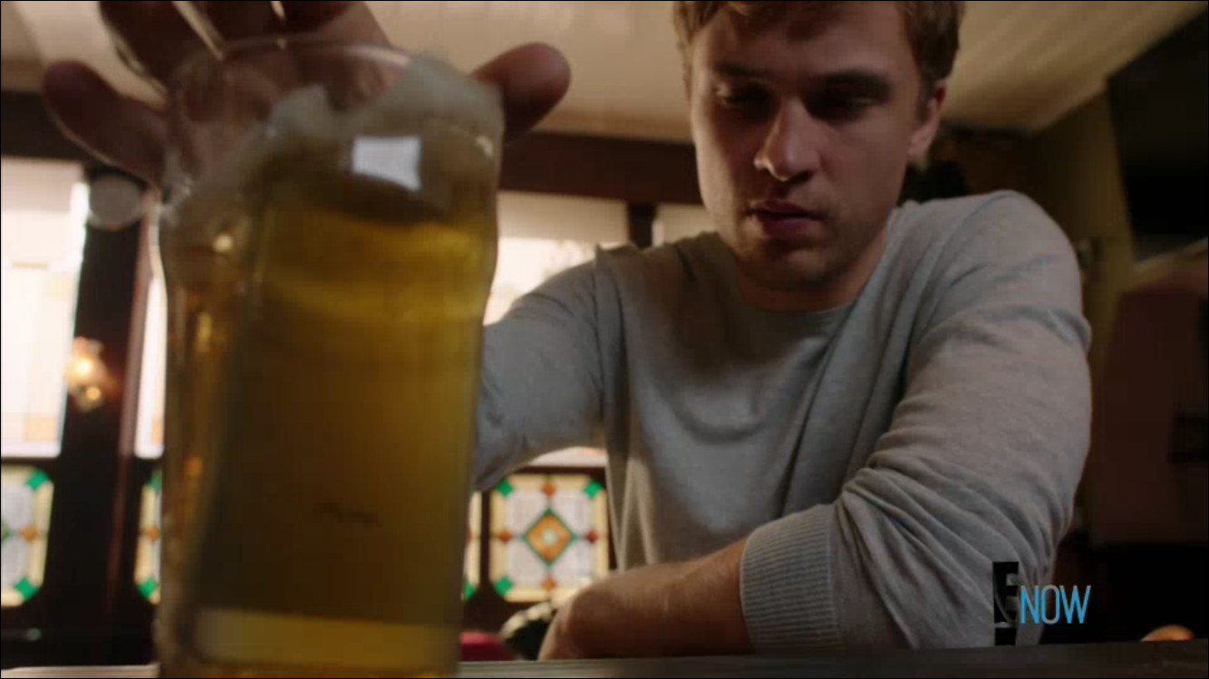 The Royals Episode 9 Vostfr