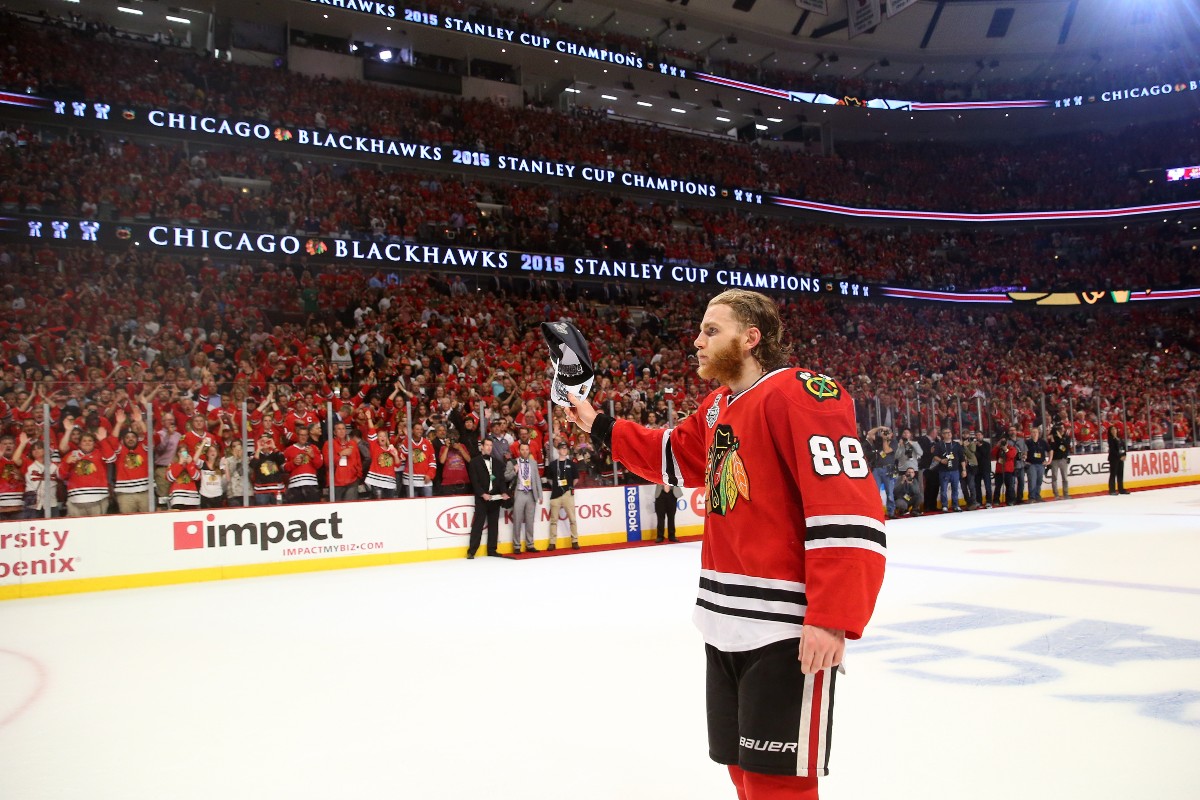 Well Played, Jubilant Men In Beards: Tampa Bay Wins the Stanley Cup. Again.  - Go Fug Yourself