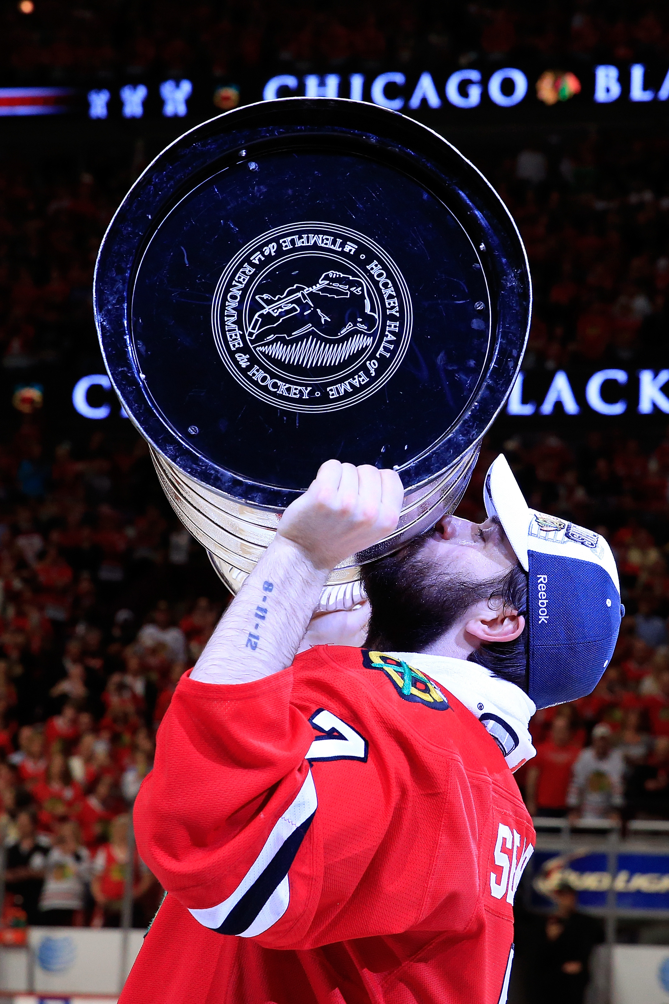 brent seabrook Chicago Blackhawks stanley cup 2015