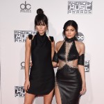 American Music Awards Mostly Fug Carpet: Kendall and Kylie Jenner
