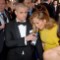 Golden Globes Unfug It Up: Jennifer Lopez in Giambattista Valli