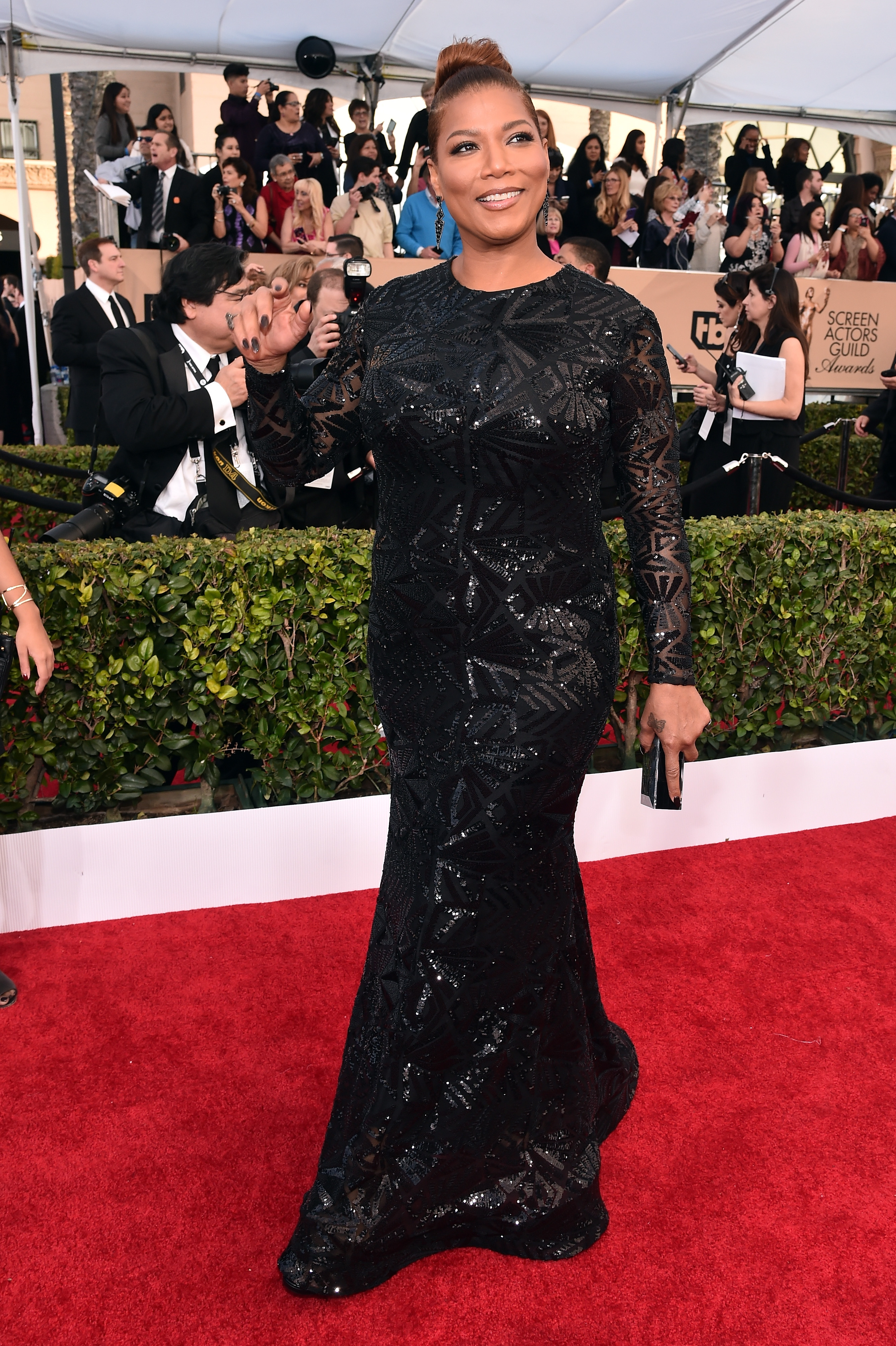 queen latifah red carpet dresses