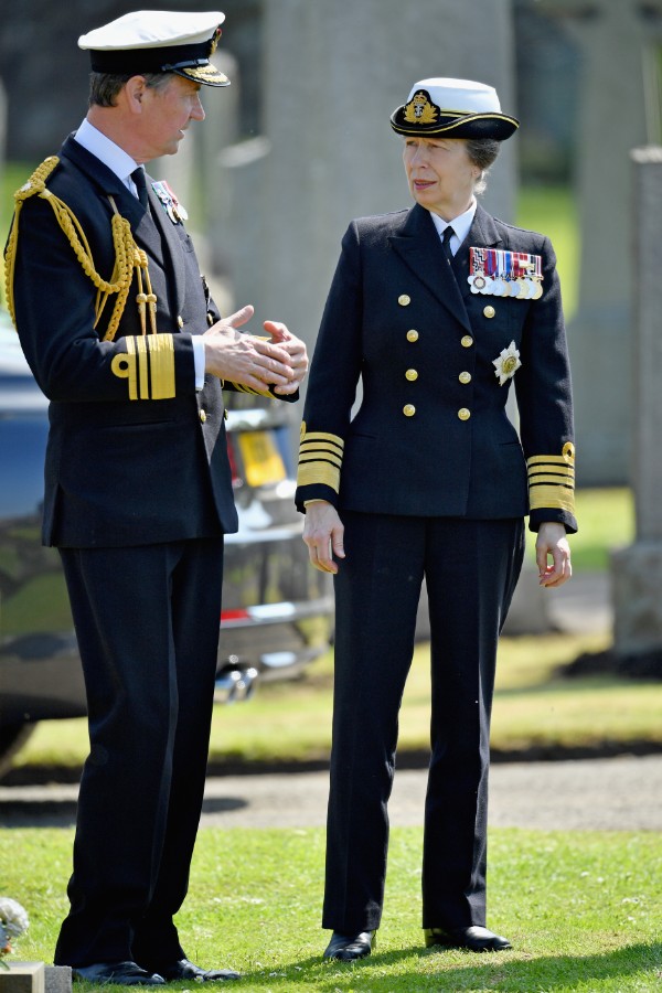 princess anne military dress Princess Anne. Anne, Princess Royal in military ceremonial uniform during Trooping the Colour, London, England, UK Stock Photo