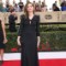 SAG Awards: Amanda Peet Pulls It Together in Michael Kors