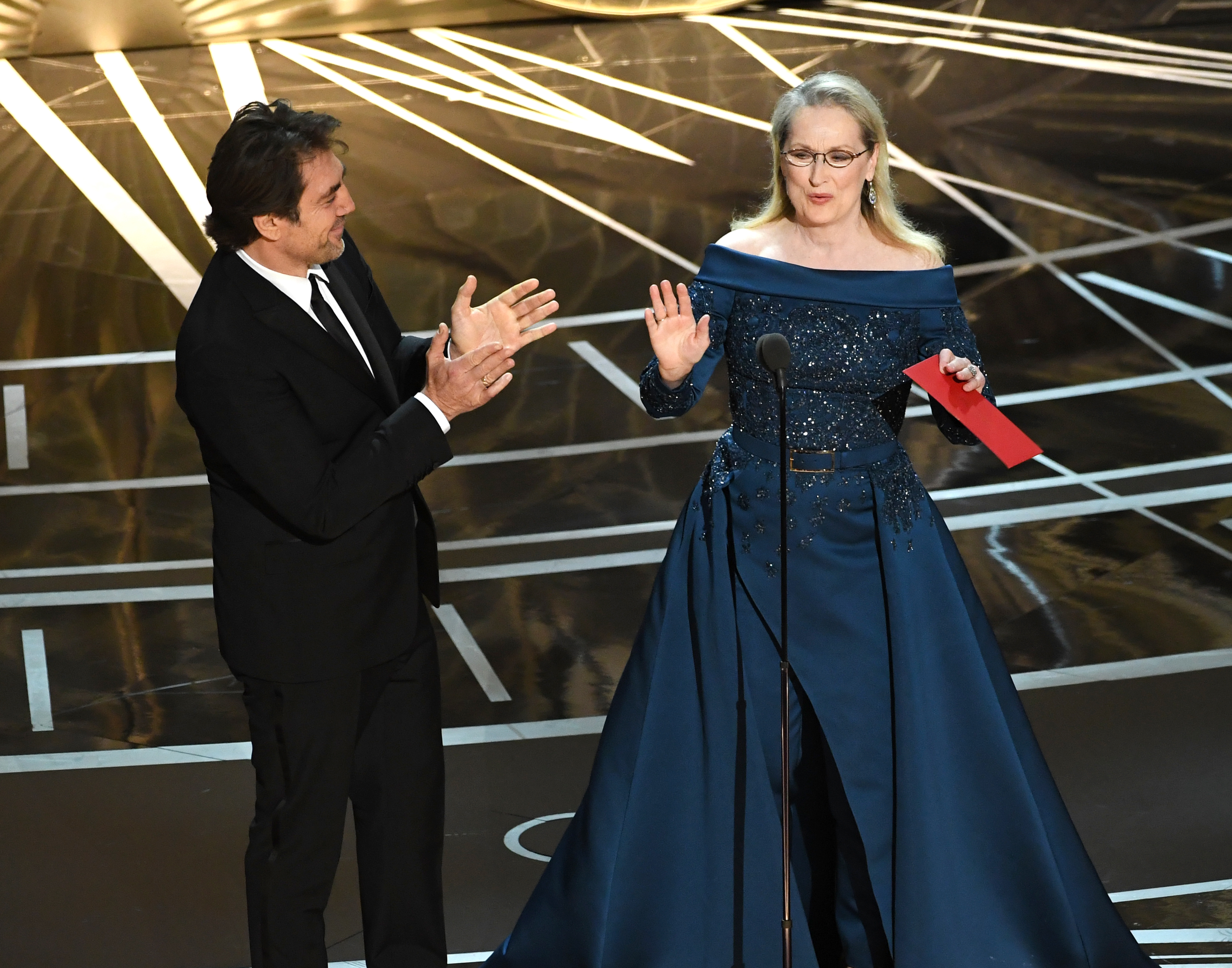 Oscars: Meryl Streep Rocks Elie Saab Dress Over Pants - Go Fug Yourself