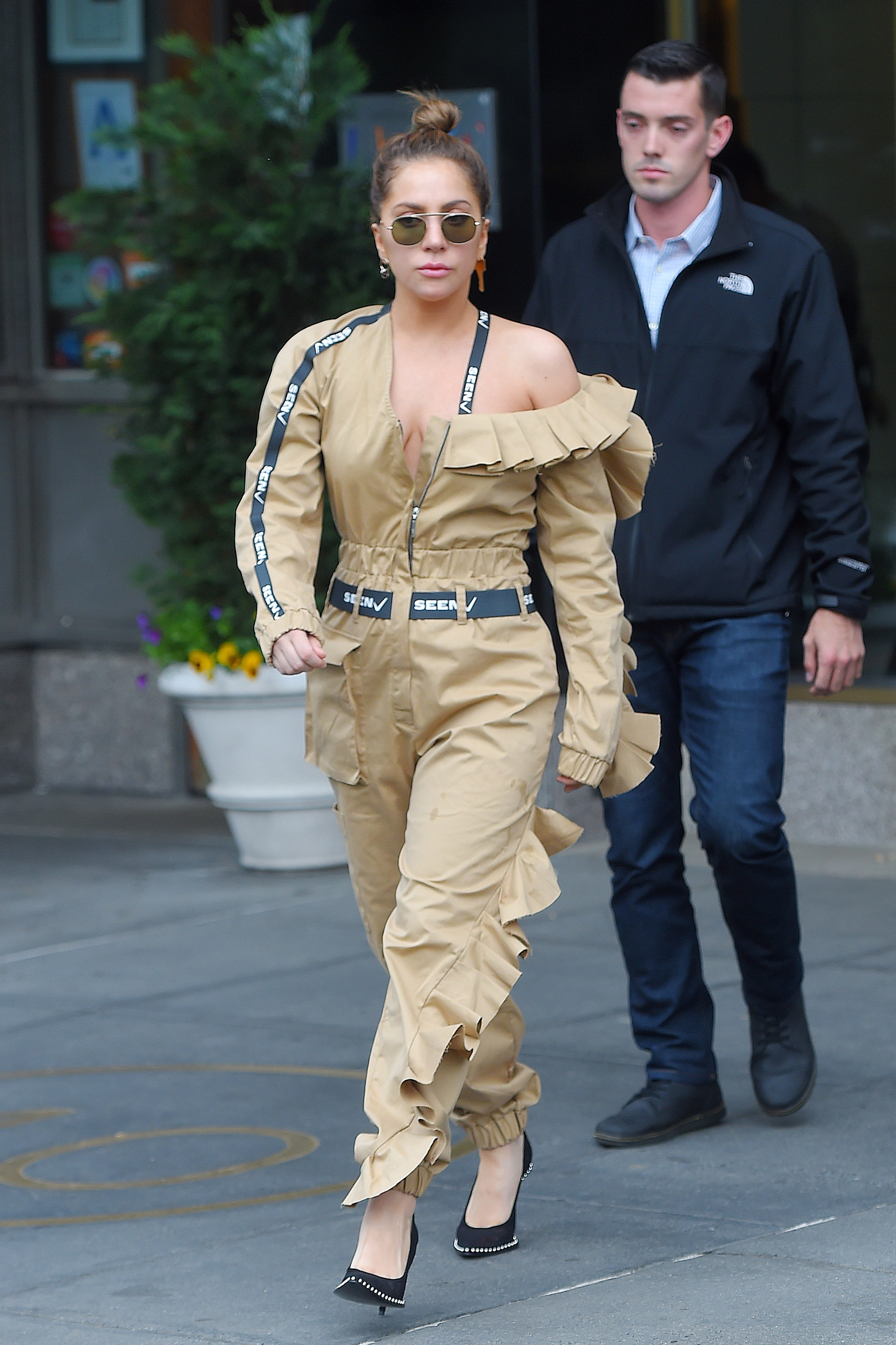 The Latest Crazy Looks From Lady Gaga - Go Fug Yourself