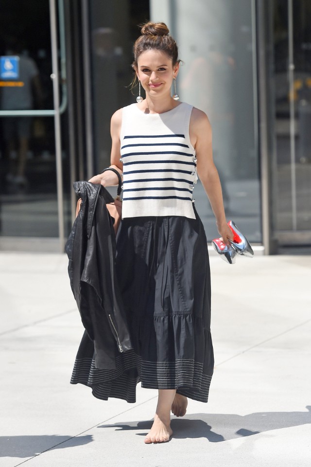 Rachel Bilson steps out barefoot in NYC