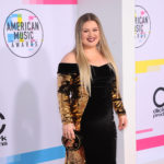 Who Was The Best-Dressed Kelly at the AMAs?