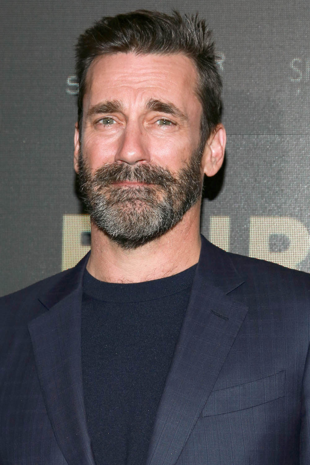 Jon Hamm Has a Beard Now - Go Fug Yourself