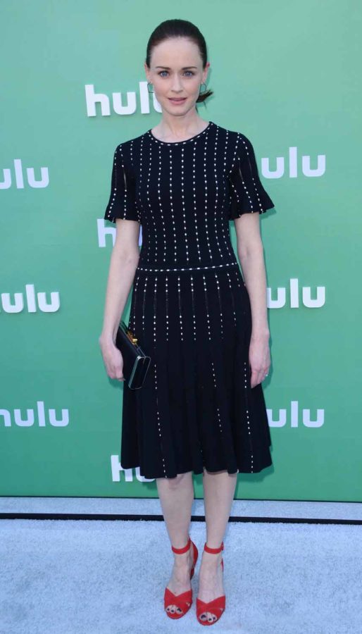 alexis bledel green dress Style Icon: Alexis Bledel