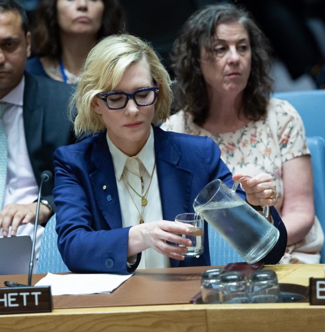 Cate Blanchett wears Grayscale Suit In Support Of UKRAINE and #UNHCR