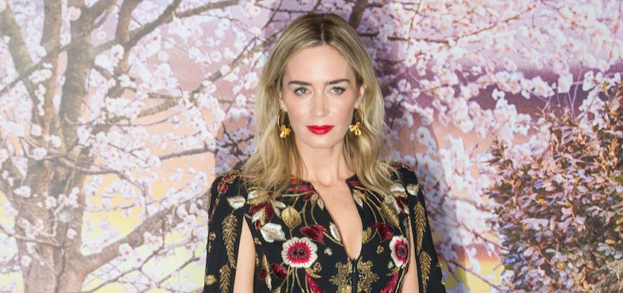 Emily Blunt’s Outfit for the Paris Premiere of Mary Poppins Returns Is ...