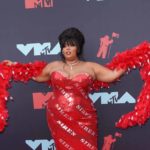 Did Queen Lizzo Look Good as Hell at the VMAs?