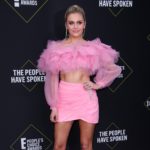 The Pinks, Reds, and Oranges of the People&#8217;s Choice Awards