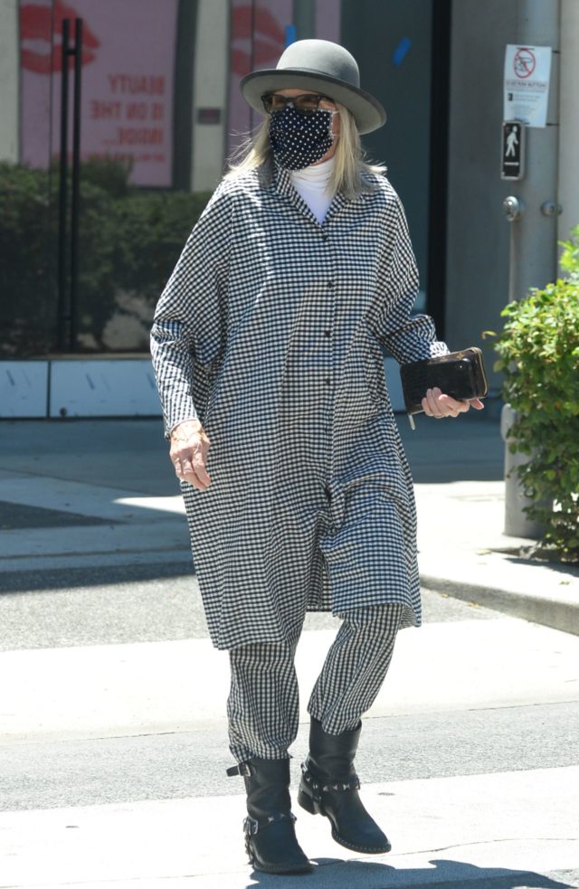 Exclusive - Diane Keaton out and about, Beverly Hills, Los Angeles, California, USA - 18 Jul 2020