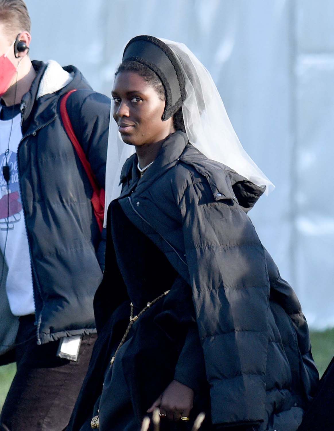Jodie Turner-Smith Is Playing Anne Boleyn Right Now - Go Fug Yourself ...