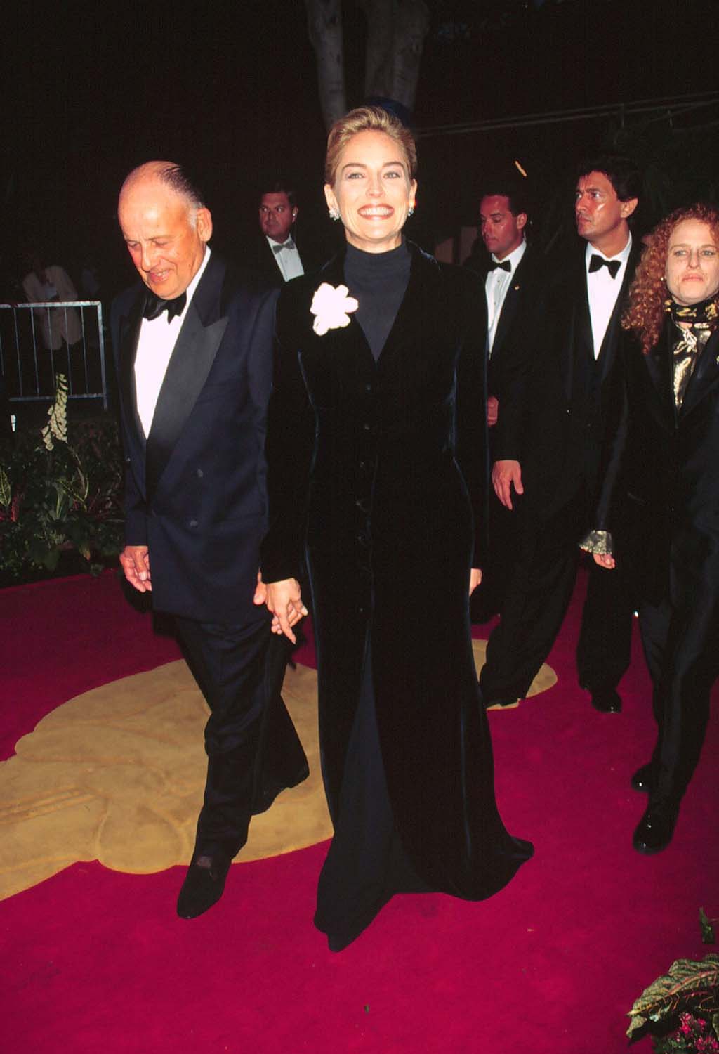 Classic Oscar Dresses Sharon Stone Fell Into The Gap Twice Go Fug