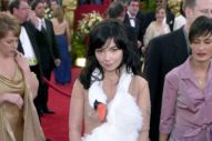 Classic Oscars Dresses: The 20th Anniversary of Bjork’s Swan