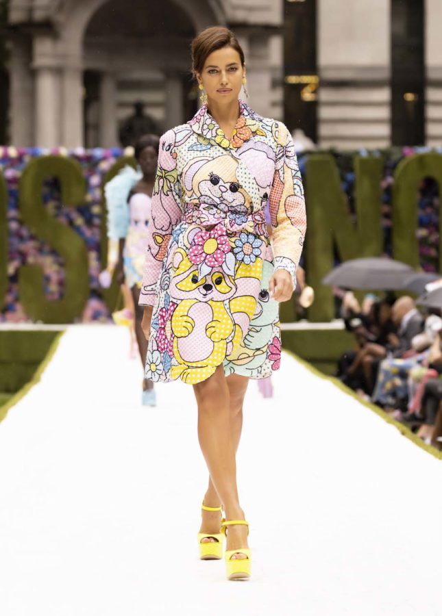 moschino ss2022
