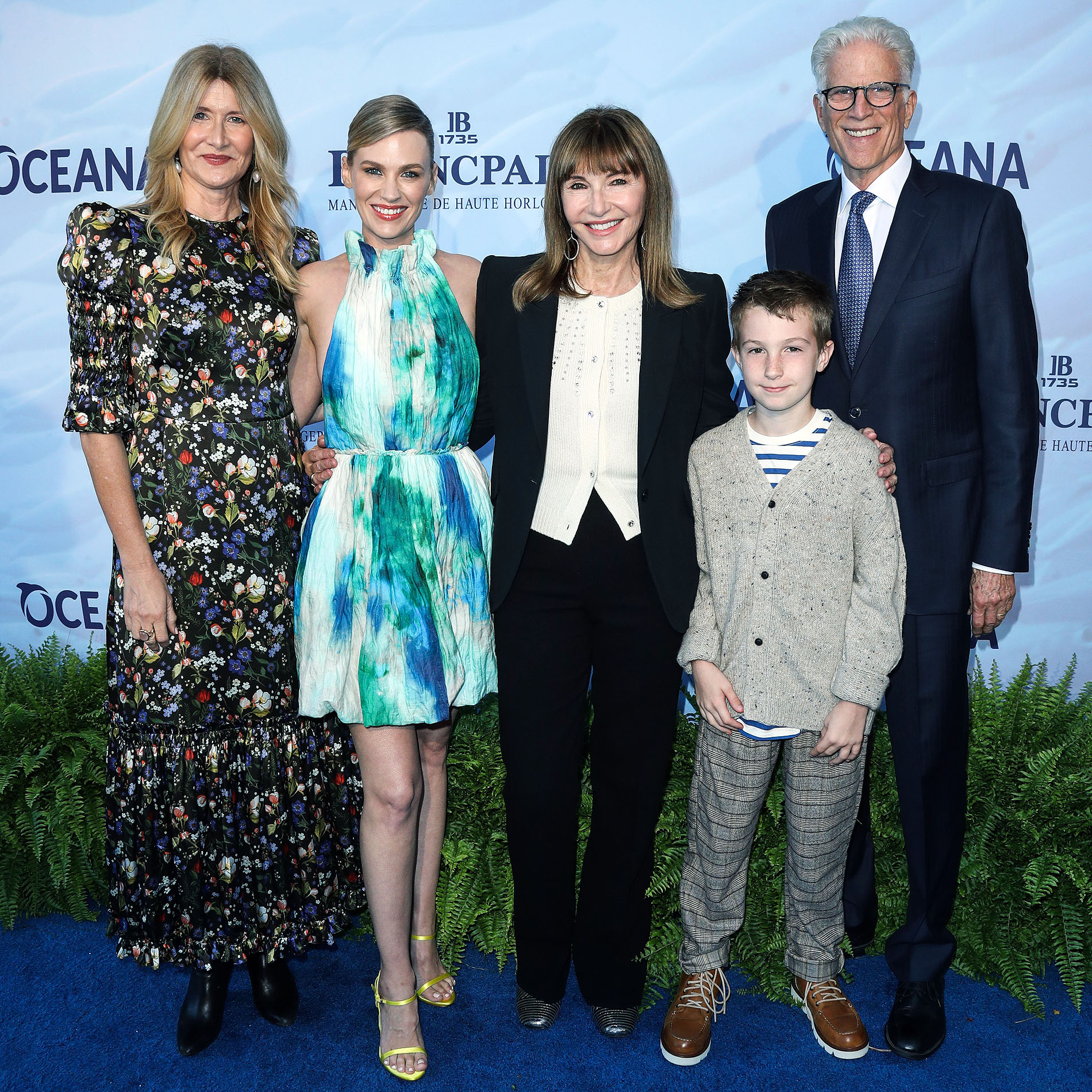 JanJo Looks Cute, Laura Dern Looks Floral, and Other News - Go Fug ...