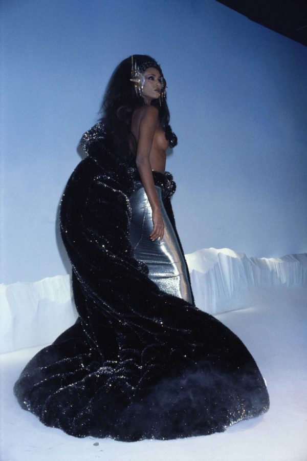 Autumn-Winter 1986-1987 Fashion Show - Thierry Mugler Autumn - 3