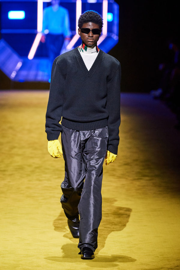 Louis Partridge - Prada F22 - 2
