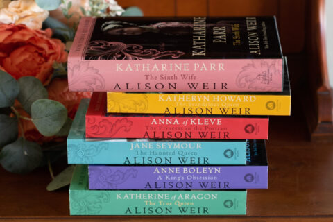 GFY Giveaway: Alison Weir's Tudor Queen Series, Open Until Friday!